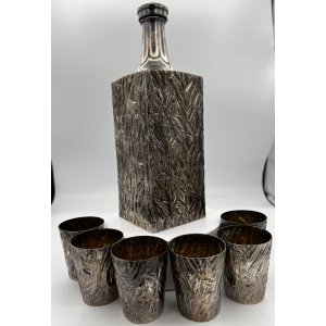 Hõbedast pudel 6 pitsiga