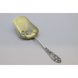 Hõbedast tordilabidas