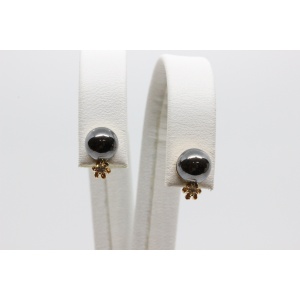 Kõrvarõngad musta pärli ja teemantiga
