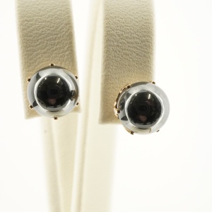 Kõrvarõngad musta pärliga