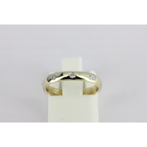 Sõrmus 5-teemantiga