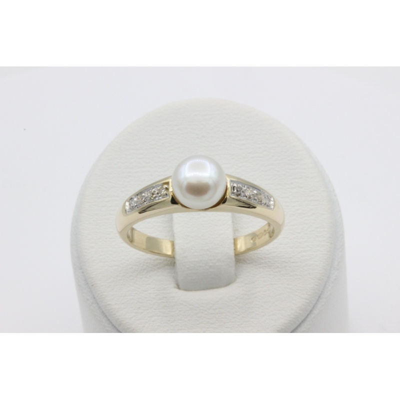 Sõrmus 8-teemantiga !