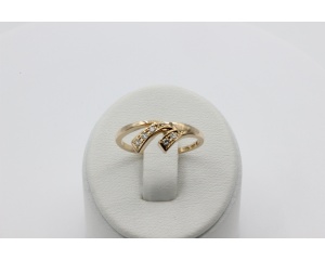 Sõrmus 5-teemantiga