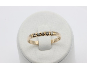 Sõrmus 5 teemantiga